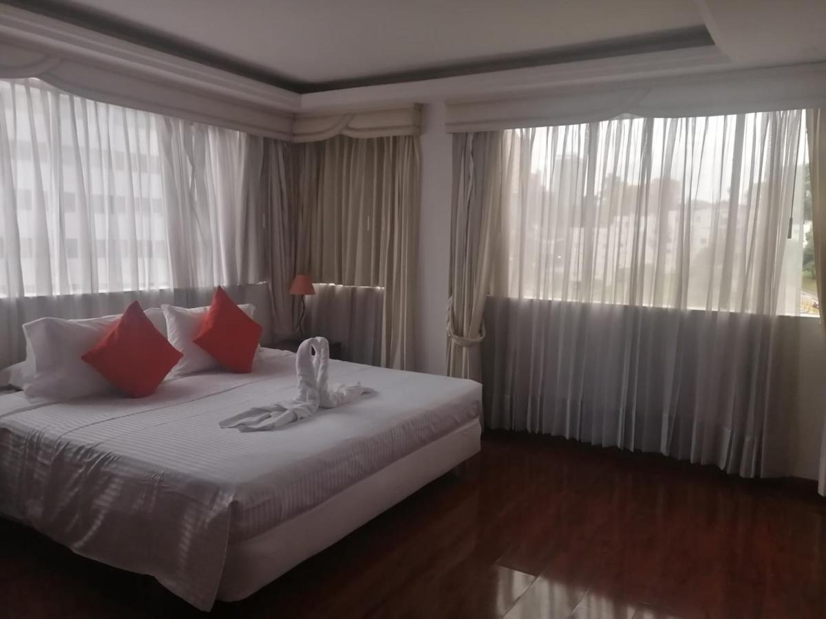 Hotel Santa Monica Bogota Ngoại thất bức ảnh