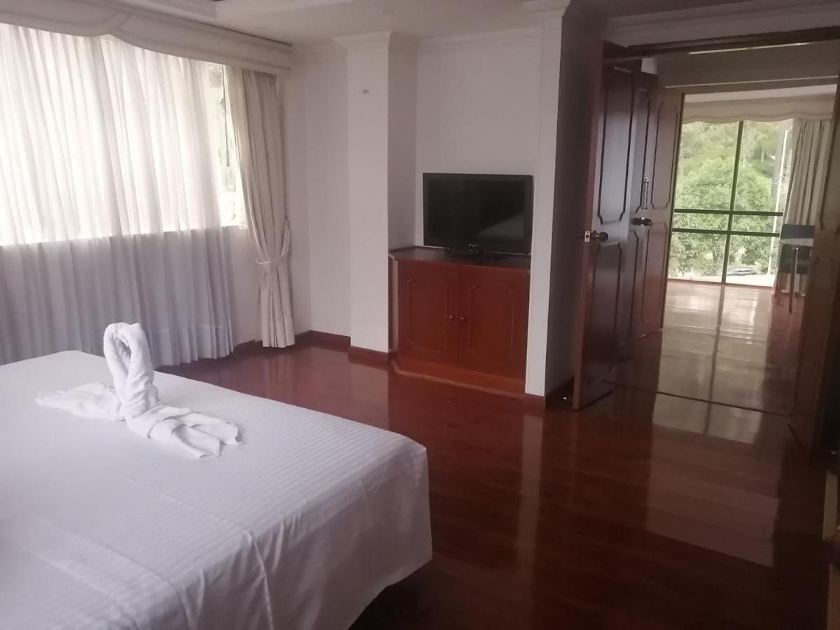 Hotel Santa Monica Bogota Ngoại thất bức ảnh