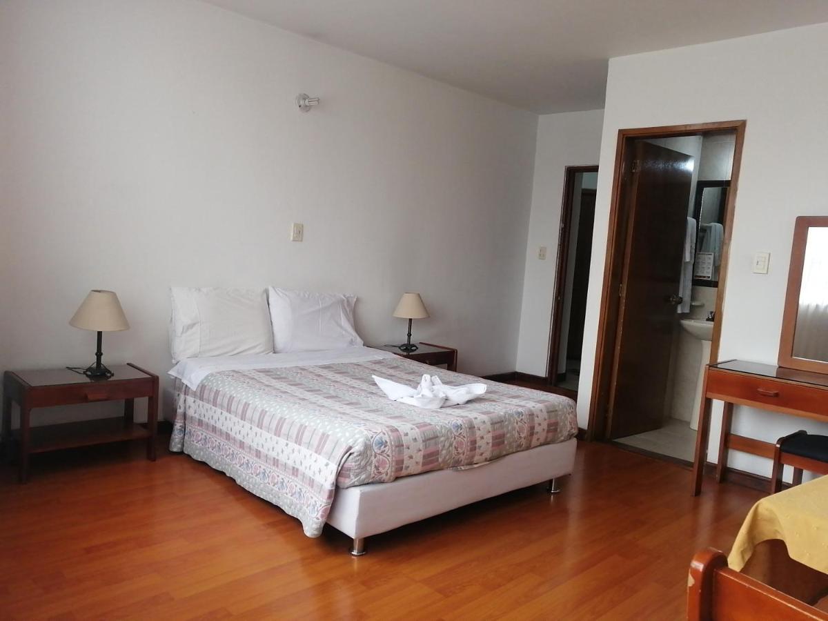 Hotel Santa Monica Bogota Ngoại thất bức ảnh